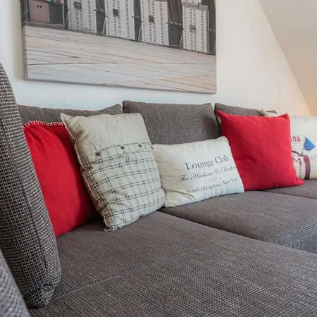 Apartment 4 Mueller Id 425